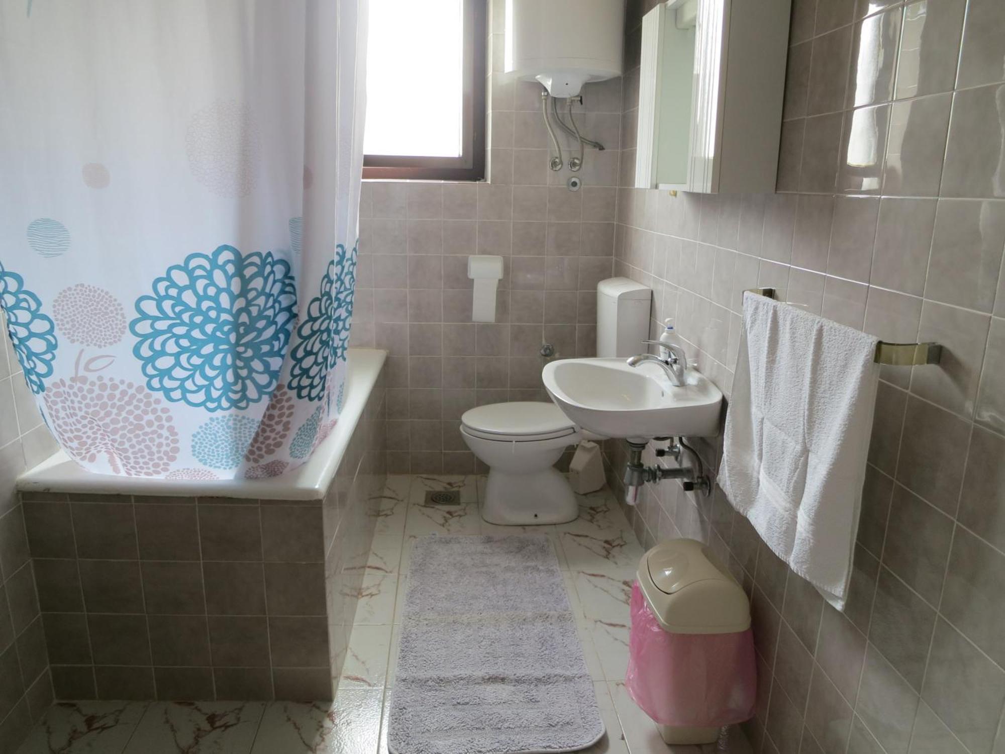 Apartment Josipa Malinska Rom bilde